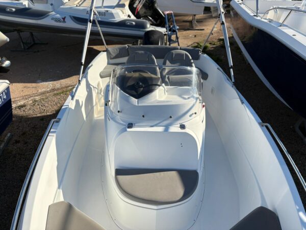 <strong>BENETEAU</strong></br>FLYER 550 OPEN – Image 10