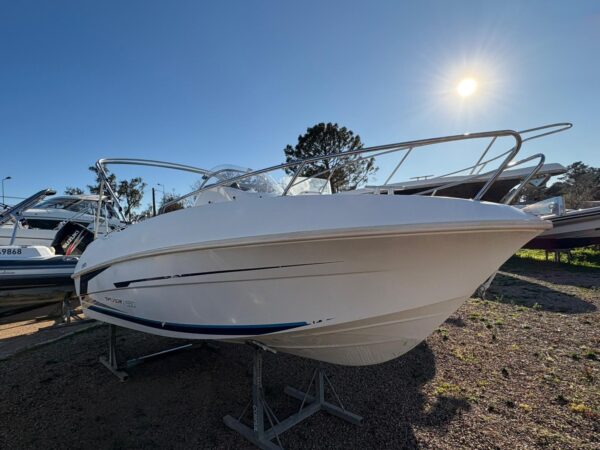 <strong>BENETEAU</strong></br>FLYER 550 OPEN – Image 4