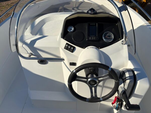 <strong>BENETEAU</strong></br>FLYER 550 OPEN – Image 7