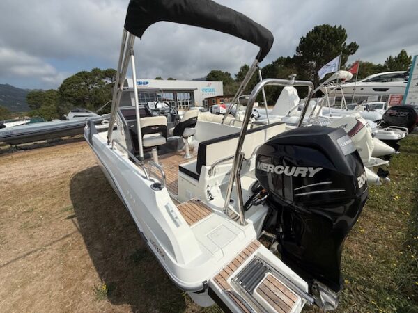 <strong>BENETEAU</strong></br>FLYER 6.6 SUNDECK – Image 3