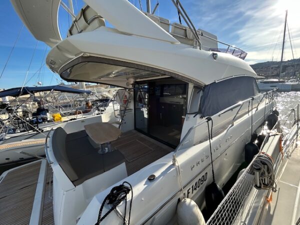 <strong>PRESTIGE</strong></br>450 – Image 3
