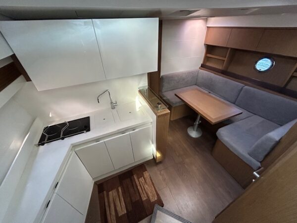 <strong>BENETEAU</strong></br>GRAN TURISMO 44 – Image 10