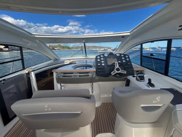 <strong>BENETEAU</strong></br>GRAN TURISMO 44 – Image 9
