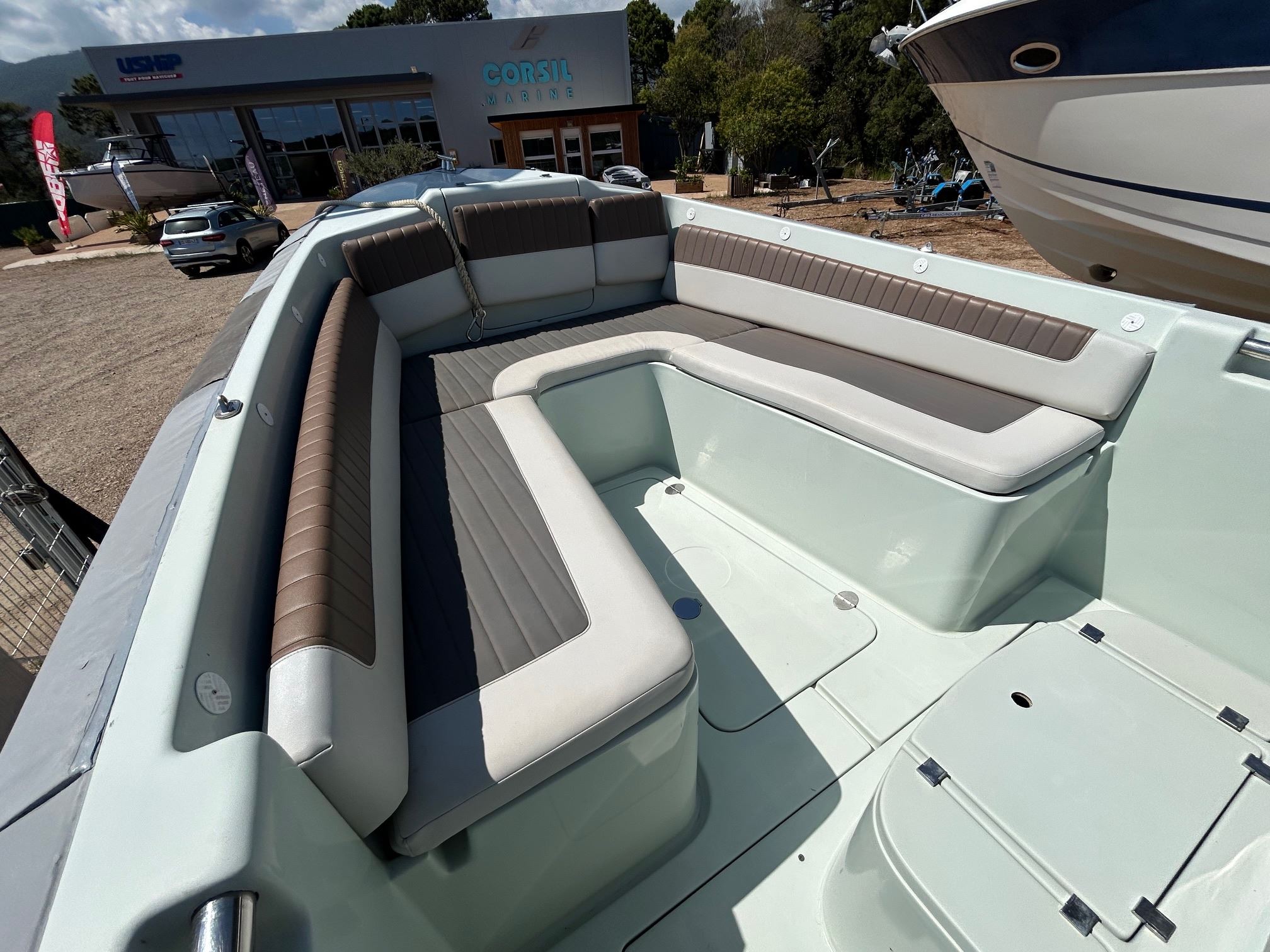 <strong>EXPRESSION</strong></br>25 – Image 7