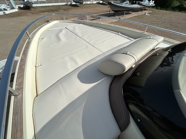 <strong>INVICTUS</strong></br>280 GT – Image 10