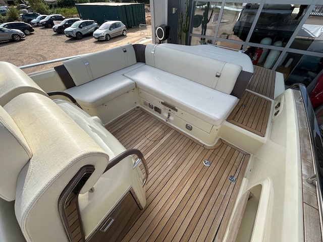 <strong>INVICTUS</strong></br>280 GT – Image 6