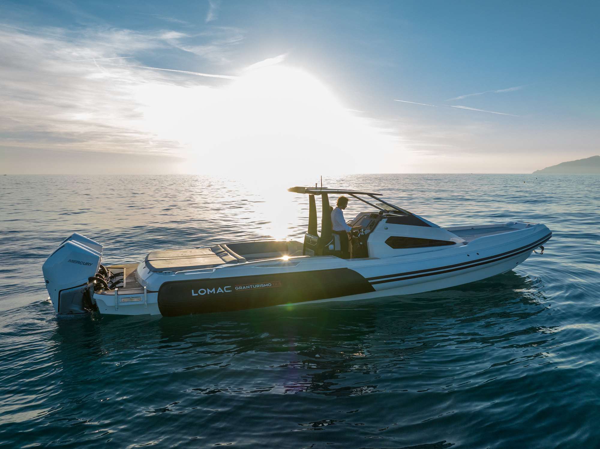 <strong>LOMAC</strong></br>GRANTURISMO 12.5 CRUISER – Image 6
