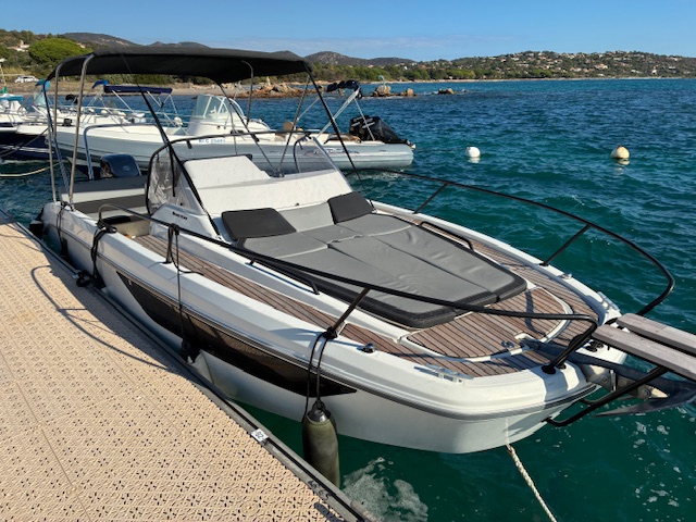 <strong>BENETEAU</strong></br>FLYER 8 SUNdeck – Image 9