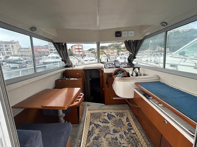 <strong>BENETEAU</strong></br>ANTARES 8.05 – Image 6