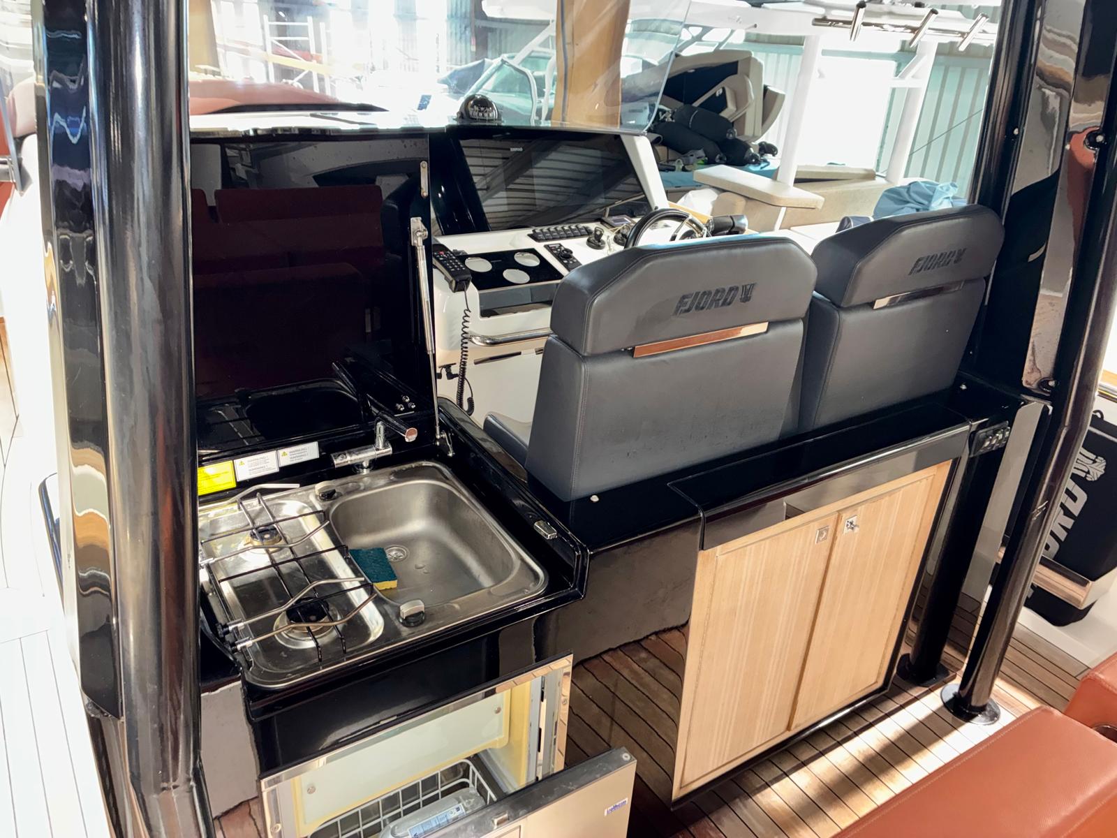 <strong>FJORD</strong></br>38 XPRESS – Image 8