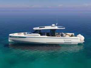 <strong>SAXDOR</strong></br>400 GTS