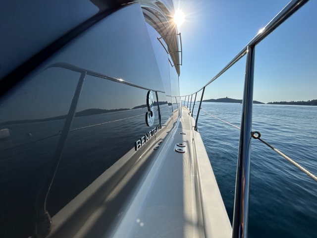 <strong>BENETEAU</strong></br>MONTE CARLO 52 – Image 3