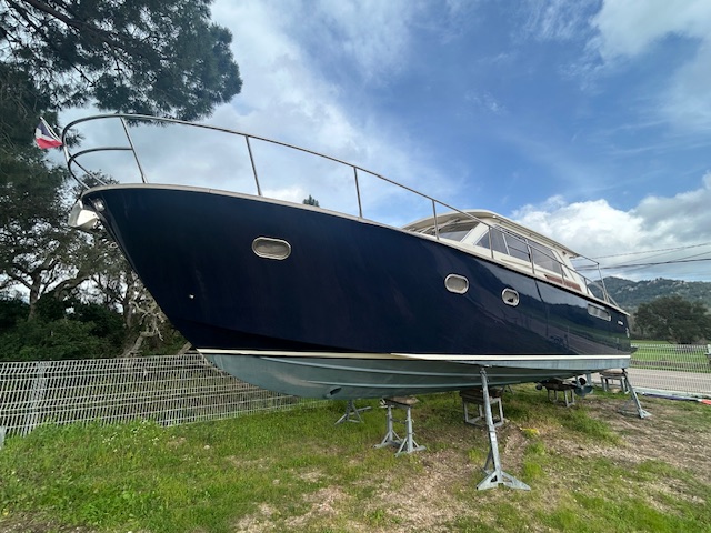 <strong>SOLARE</strong></br>LOBSTER 43 – Image 5