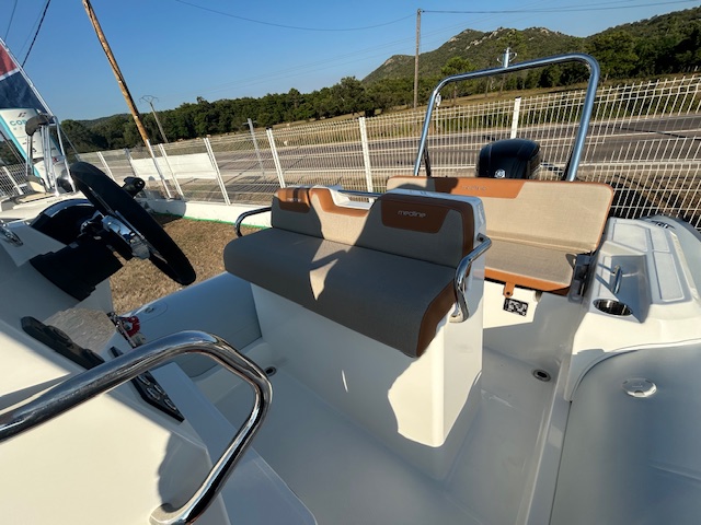 <strong>ZODIAC</strong></br>MEDLINE 5.8 – Image 6