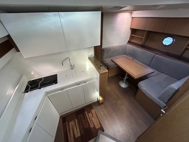 <strong>BENETEAU</strong></br>GRAN TURISMO 44 – Image 10