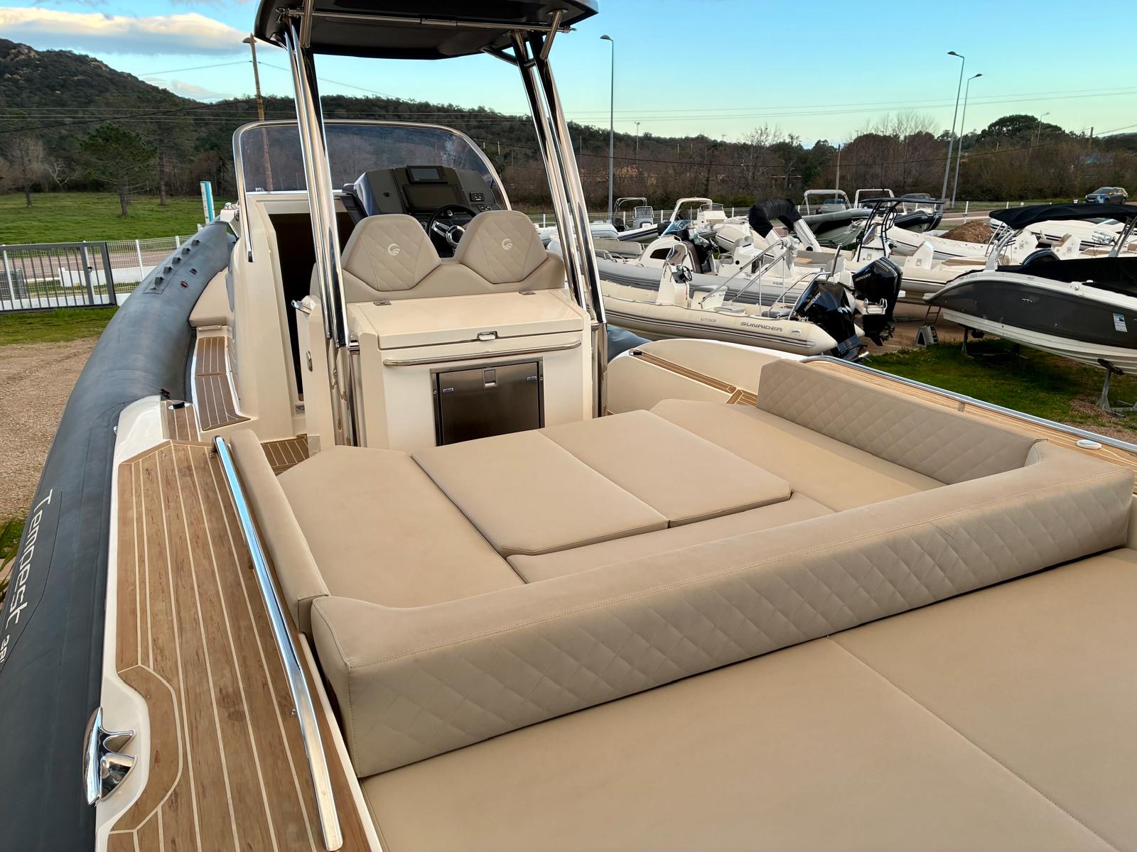 <strong>CAPELLI</strong></br>TEMPEST 38 – Image 5